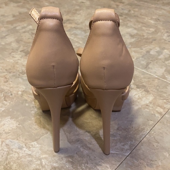 Shoedazzle Heals - Picture 4 of 7
